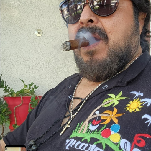cigarette smoke dogs Cigarette Smoke, Even on Clothing, Causes Cancer in Dogs